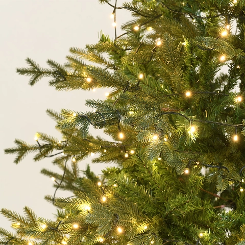 Deluxe Artificial Christmas Tree With LED Warm Lights And Woven Tree Collar Nordic Realistic Pine Needle Holiday Decor For Home Hotel Office Large Green Simulation Tree