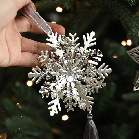 Weihnachten Metall Schneeflocke Ornament Quaste Hängende Dekoration Strass Eisen Kunst Anhänger Urlaub Party Baum Dekor