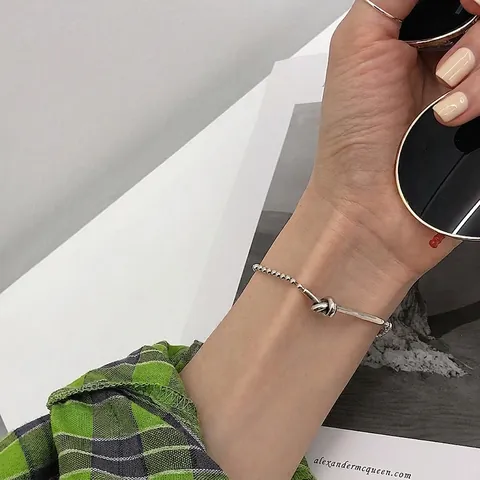 Bracciale Con Design A Nodo Minimalista Rame Placcato Argento Catena A Sfere Gioielli Stile Nicchia Per Donna