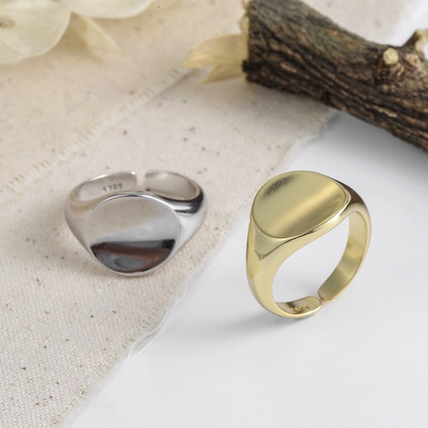 Anillo A Sigillo Ovale Minimalista Lucido Rame Placcato Regolabile Gioielli Da Dito Geometrici Da Donna
