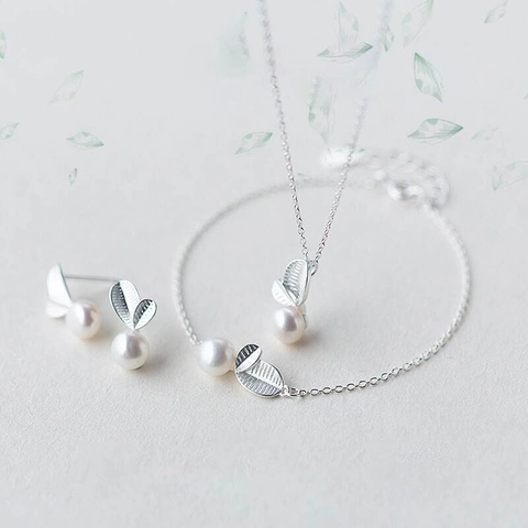 Leaf Artificial Pearl Jewelry Necklace Bracelet And Earrings With 925 Sterling Silver Earring Post Elegant Floral Style For Women