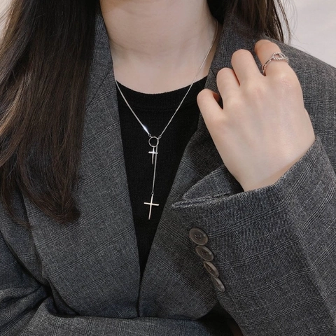 Doppelte Kreuzanhänger Y-Förmige Lariat Halskette Für Frauen Versilbertes Kupfer Minimalistischer Religiöser Schmuck