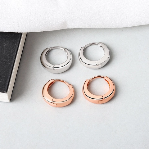 Minimalistische Klobige Creolen Poliertes Kupfer Gold Silber Plattiert Geometrische Runde Huggie Ohrringe Für Damen