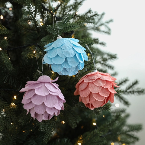 Tannenzapfen Schaumstoff Weihnachtsball Anhänger Mit Glitzer Filz Blütenblatt Design Für Weihnachtsbaum Feiertag Dekoration