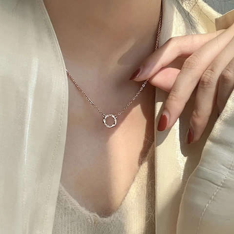 Ronde Cirkel Hanger Ketting Koper Met Micro Zirkoon Gedraaid Touw Geometrische Minimalistische Elegante Sieraden Voor Dames