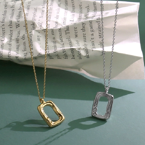 Collana Minimalista Con Pendente Rettangolare Cavo Irregolare Rame Placcato Trama Di Lava Organica Gioielli Alla Moda Per Donne