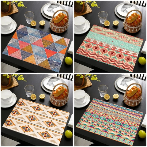 Boheems Etnisch Linnen Place-mats Mandala Geometrisch Hittebestendig Vlekbestendig Tafelmatten Voor Home Dining Keuken Decor