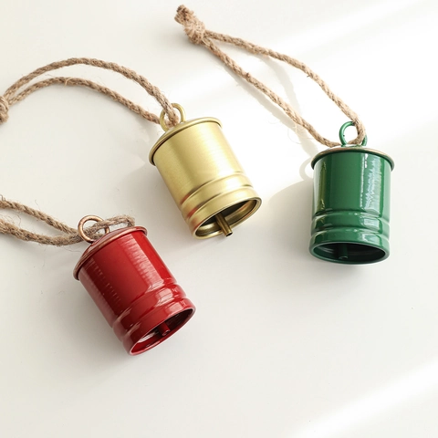 Ornamenti Sospesi Campana di Natale in Metallo Vintage Con Corda di Canapa Campane a Cilindro in Ferro Retrò Per Decorazioni Domestiche