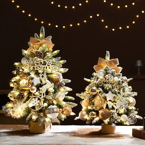 Albero Di Natale Artificiale Con Innevamento PE PVC Foglie Miste LED Luce Calda Ornamento Da Scrivania Decorazione Festiva Casa Ufficio
