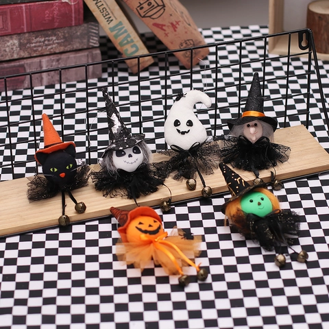 Decorazione Appesa di Halloween Con Campanelli Gonna di Garza Strega Mini Viso Verde Zucca Fantasma Gatto Nero per Festa Casa