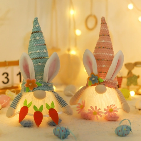 Gnome de Pâques Lumineux Avec Oreilles de Lapin Chapeau Tricoté Ornement en Peluche LED pour Décoration de Table Lapin Carotte Maison