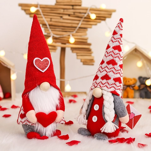 Gnomo Senza Volto di San Valentino Bambola di Peluche Fatto a Mano Forest Man Con Cuore Busta Decorazione Tomte Svedese Nordico Ornamento Casa