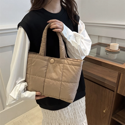 Women Stylish PU Leather Quilted Tote Bag Large Capacity Minimalist Puffer Shoulder Bag For Daily Use Solid Color Fuchsia Khaki White Black