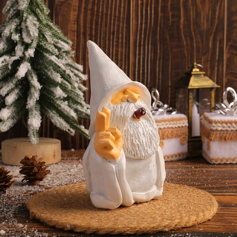 Garden Gnome Statue Resin White Beard Victory Hand Gesture Figurine Fun Courtyard Lawn Art Desk Ornament