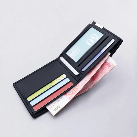 Heren Zakelijke PU Lederen Korte Bifold Portemonnee Met Zilveren Metalen Decor Multi-Card Slots Casual Slim Billfold Voor Dagelijks Gebruik