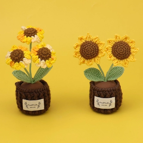 Handgehäkelter Blumentopf-Schmuck Wolle Gestrickte Sonnenblume Tulpe Rose Schreibtischdekoration Süßes Smiley Gesicht Geschenk
