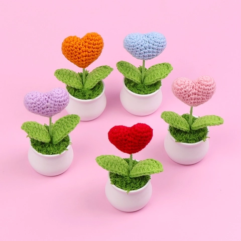 Handgefertigte Gehäkelte Herz Topfblume Wollgarn Gestricktes Mini Schreibtisch Ornament Für Zuhause Büro Deko Geschenk
