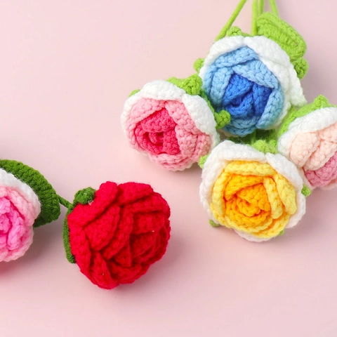 Handmade Crochet Rose Artificial Flowers Knitted Woolen Flower Bouquet For Home Decor Wedding Valentine Day Gift