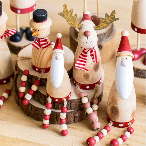 Nordic Vintage Christmas Wooden Ornaments Wood Santa Snowman Tabletop Decoration For Home Party Office Scene Layout Props Decor
