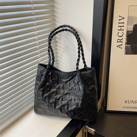 Women's Fashion PU Leather Tote Bag Large Capacity Bear Embossed Shoulder Bag With Woven Handle Cloud Charm Casual Commuting Handbag