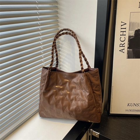 Women's Fashion PU Leather Tote Bag Large Capacity Bear Embossed Shoulder Bag With Woven Handle Cloud Charm Casual Commuting Handbag