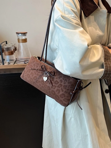 Bolso Baguette Con Estampado De Leopardo Para Mujer PU Flocado Bolso De Hombro Con Lazo Colgante Corazón Estilo Retro