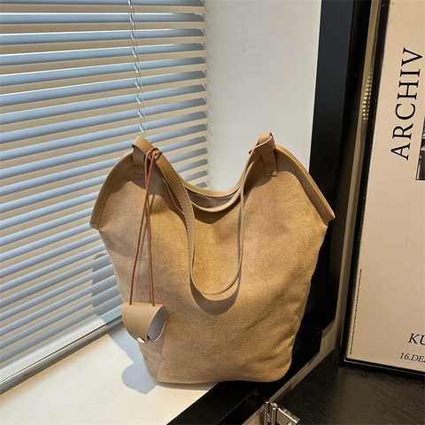 Women Large Capacity Faux Suede Tote Bag Vintage Shoulder Bag For Commuting Fashion Crossbody Bag Solid Color Hobo Bag