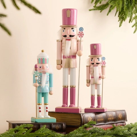 Christmas Nutcracker Soldier Figures Hand Painted Wooden Desktop Ornaments Traditional Holiday Decor Home Office Gift