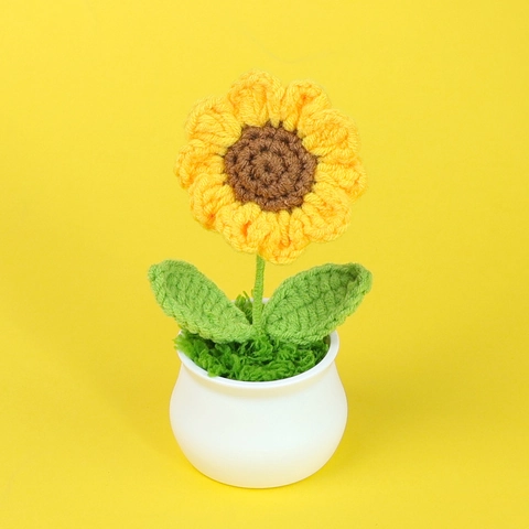 Handgemachte Häkeln Sonnenblume Rose Tulpe Lilie Topfpflanze Künstliche Gestrickte Blume Schreibtisch Ornament Valentinstag Muttertag Geschenk