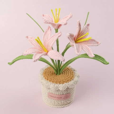Handmade Crochet Lily Potted Plant Yarn Knitted Artificial Flower Desk Decor For Home Office Gift