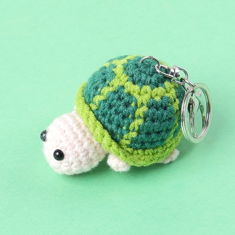 Handmade Crochet Turtle Keychain Yarn Knitted Animal Bag Charm Cartoon Pendant Cute Gift For Friends