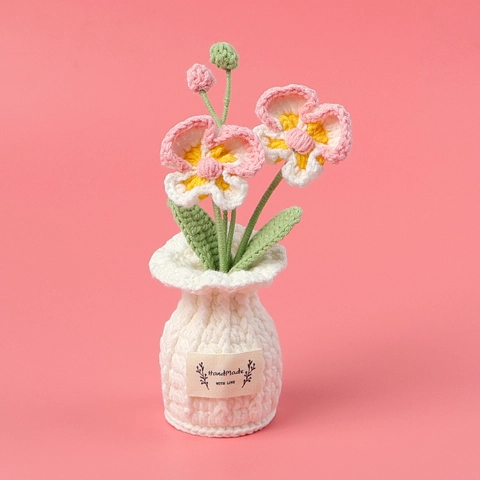 Handmade Crochet Potted Flowers Yarn Knitted Artificial Flowers With Pot Desktop Decoration For Home Office Birthday Gift