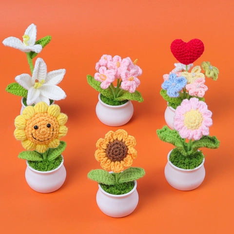 Handgemachte Häkeln Sonnenblume Rose Tulpe Lilie Topfpflanze Künstliche Gestrickte Blume Schreibtisch Ornament Valentinstag Muttertag Geschenk
