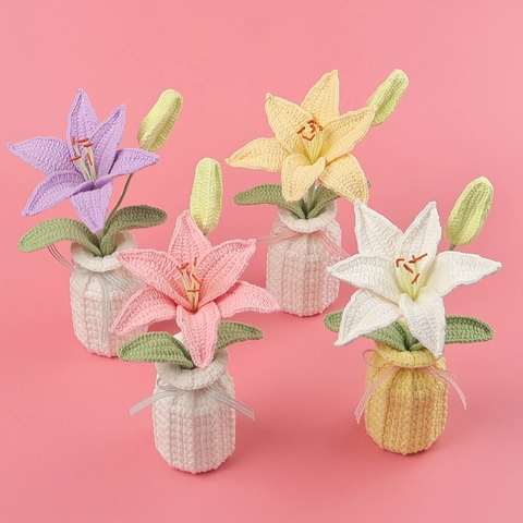 Handmade Crochet Lily Flower Potted Ornament Knitted Woolen Artificial Floral Tabletop Home Decor Aesthetic Desktop Gift