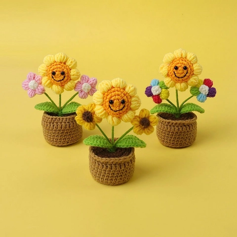Handgemachte Häkel Sonnenblume Topfpflanze Gestrickte Wollblume Ornament Mit Lächelndem Gesicht Schreibtisch Dekoration