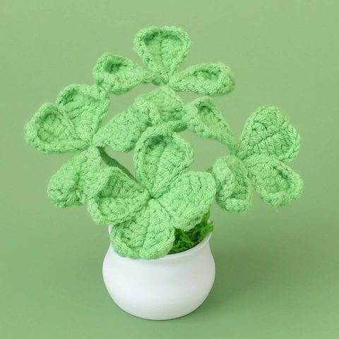 Handmade Crochet Four-Leaf Clover Potted Plant Artificial Greenery Home Office Desk Decor Car Ornament Healing Gift