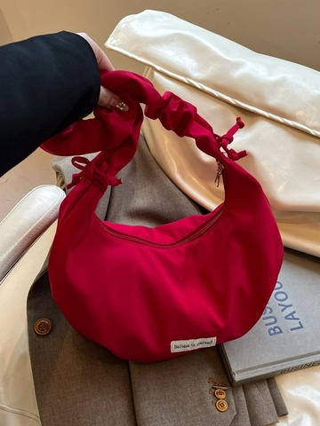 Women Pleated Nylon Crescent Shoulder Bag Large Capacity Crossbody Bag With Slogan Label Casual Solid Color Dumpling Bag