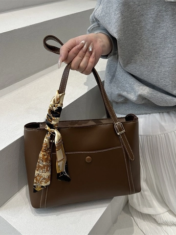 Damen Vintage PU Leder Tote Bag Große Kapazität Umhängetasche Mit Dekorativem Bedrucktem Schal Kontrastnähten Urban Einfache Handtasche