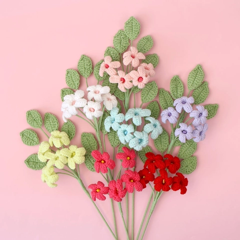 Crochet Flowers Artificial Bouquet Handmade Yarn Knitted Wool Floral Stem With Green Leaves For Home Desk Wedding Decor Aesthetic