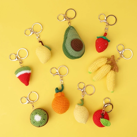 Portachiavi Frutta all'Uncinetto Fatto a Mano Filato a Maglia Fragola Avocado Anguria Ciondolo per Borsa Gioielli Regalo