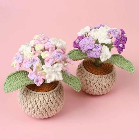 Handmade Crochet Hydrangea Potted Plant Woolen Yarn Simulation Flower Desk Ornament Creative Gift For Home Office Decoration