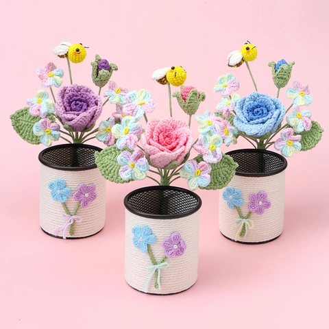 Handmade Crochet Flower Bouquet Pen Holder Knit Rose Sunflower Desktop Ornament Desk Organizer Unique Gift