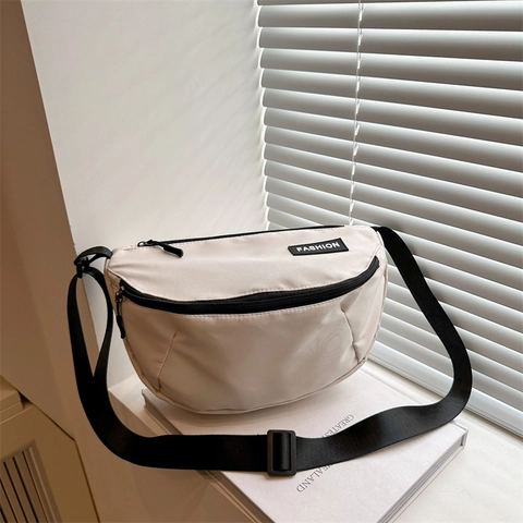 Moda Color Sólido Nylon Bolso de Hombro Media Luna para Mujer Gran Capacidad Bolso Bandolera Dumpling Casual Streetwear Diario