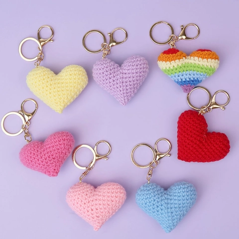 Handmade Crochet Heart Keychain Soft Yarn Knitted Bag Pendant Cute Heart Shape Key Ring Gift For Women Girlfriend