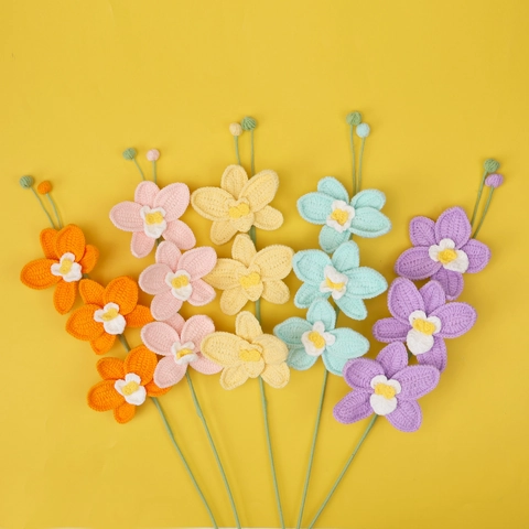 Handmade Crochet Orchid Flower Artificial Wool Yarn Bouquet For Home Table Decor Aesthetic Floral Ornament Housewarming Gift