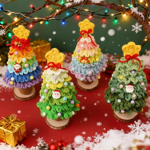 Ornement De Sapin De Noël Au Crochet Fait Main Décoration De Bureau En Fil Tricoté Miniature Avec Base En Bois Cadeau