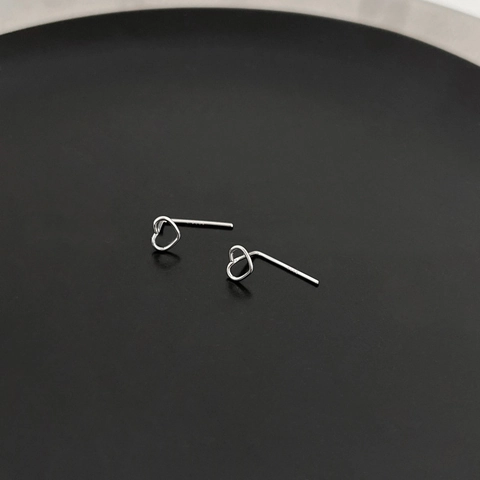 Pendientes De Botón Corazón Hueco Minimalista Cobre Chapado Con Poste De Plata De Ley 925 Joyería Geométrica