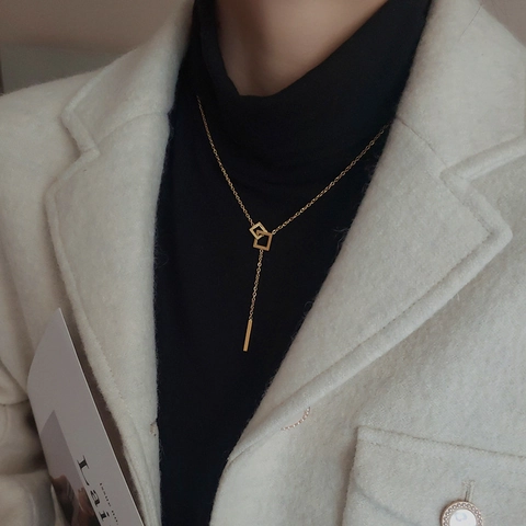 Minimalist Geometric Square Y Necklace For Women Copper Interlocking Squares Vertical Bar Pendant Elegant Jewelry
