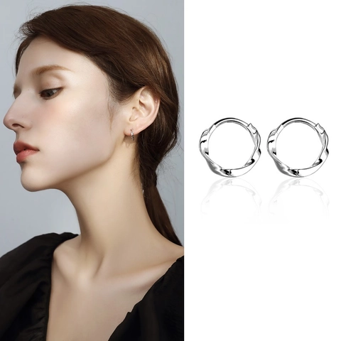 Mobius Gedrehte Creolen Damen Kupfer Design Mit 925 Sterling Silber Ohrringpfosten Einfach Vielseitig Elegant Mode