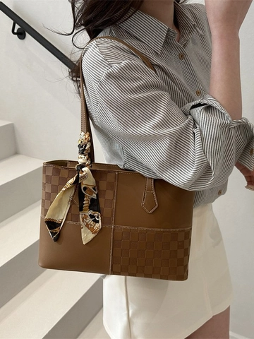 Sac Cabas Patchwork à Damiers Décontracté pour Femmes Sac à Bandoulière Avec Décoration Foulard en Satin Sac à Main